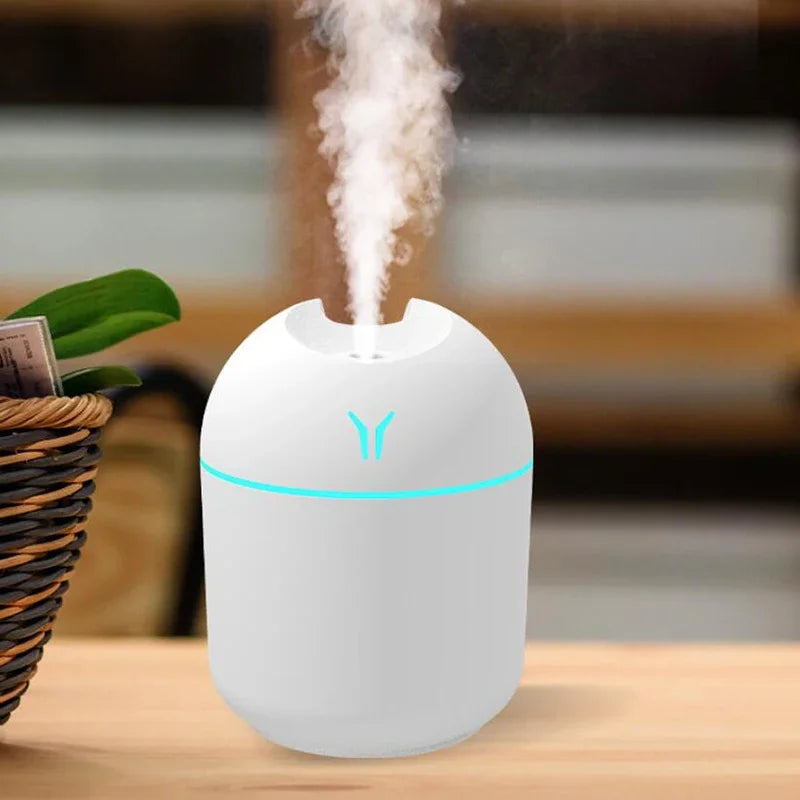 Mini humidificateur d'air USB 250ML, diffuseur d'huile essentielle et d'arôme pour maison et voiture, brumisateur ultrasonique silencieux avec lampe de couleur LED
